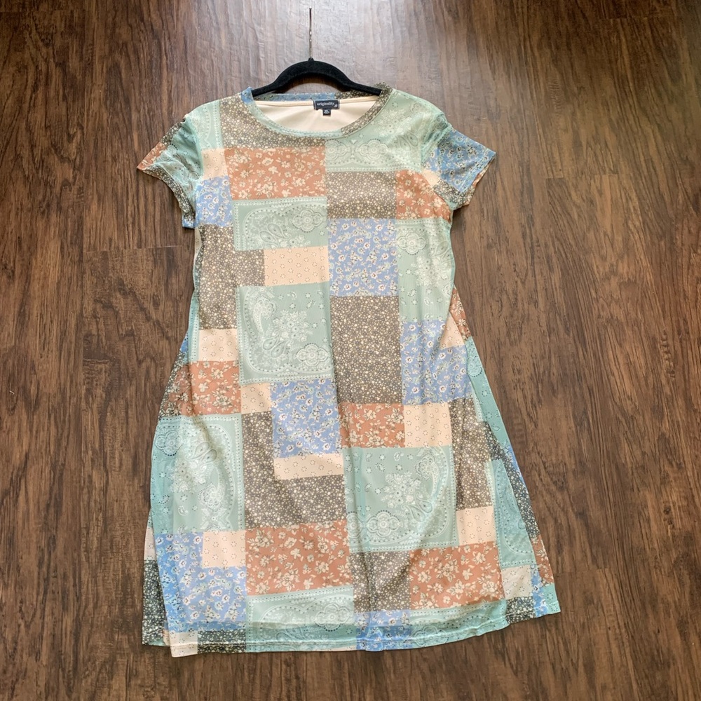 Originality dress size XL in stretch fabric